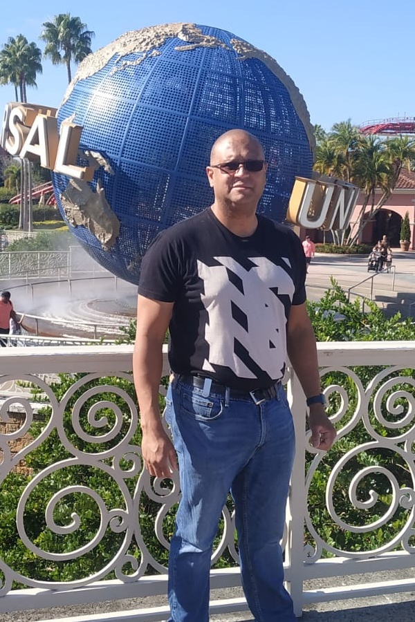 Cruise Brothers Travel Agent James Perez